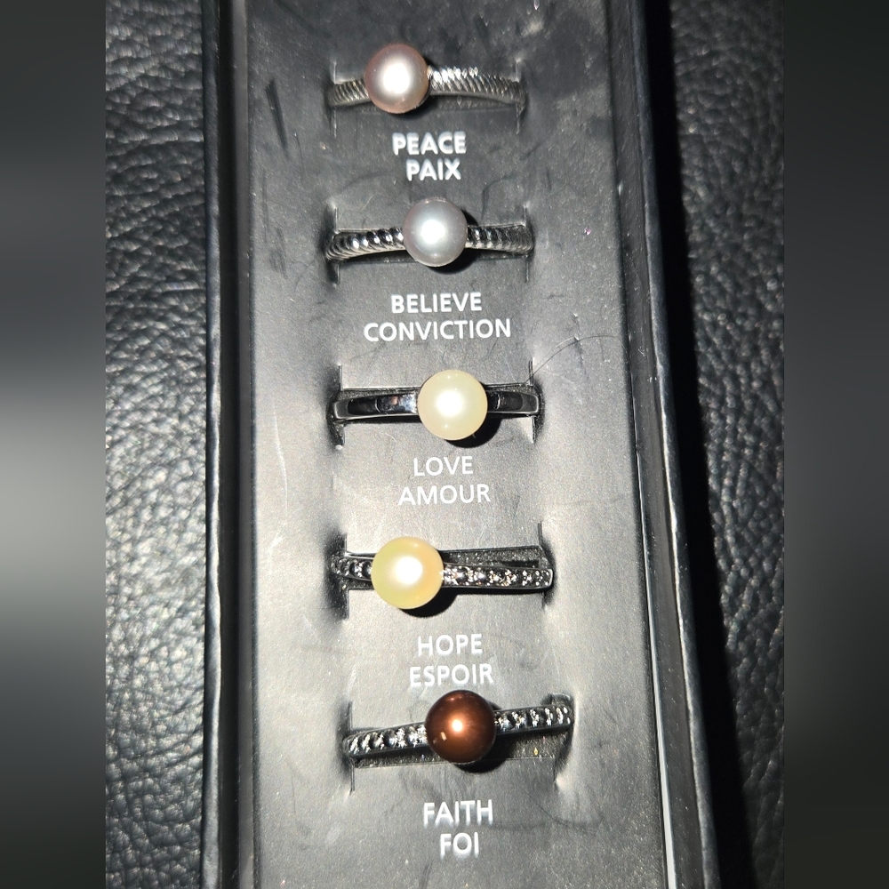 Peaceful Pearl Genuine Pearls Sterling 5 Ring Collection - Picture 2 of 3